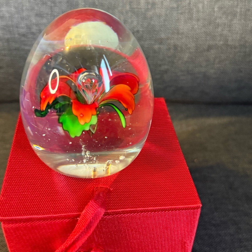Decorative Glass Paperweight with Red and Green Floral Design